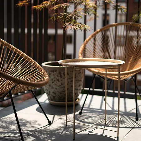 Bright And Cosy Flat Near The River *