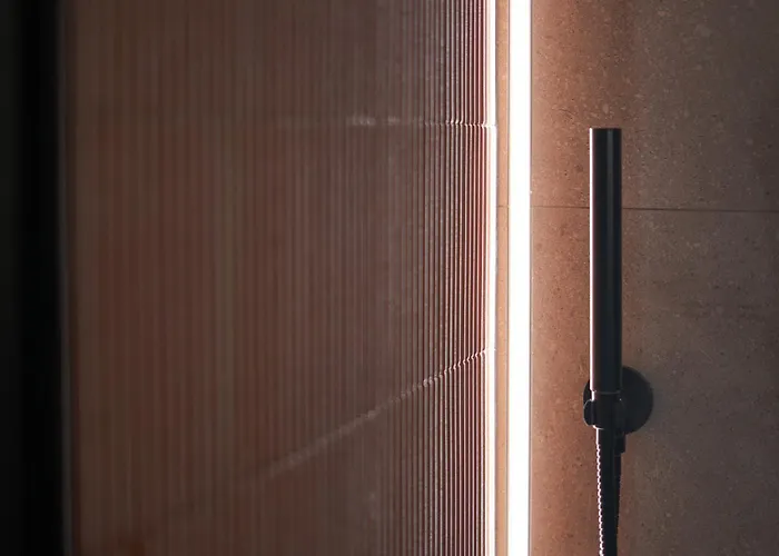 Bright And Cosy Flat Near The River